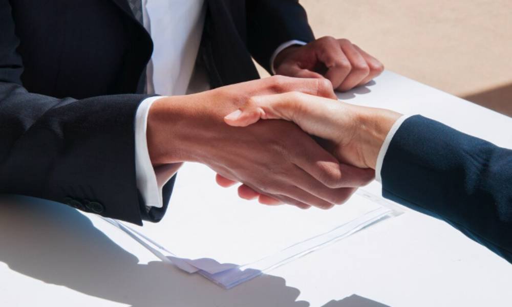 Perbedaan Mediasi, Konsiliasi dan Arbitrase